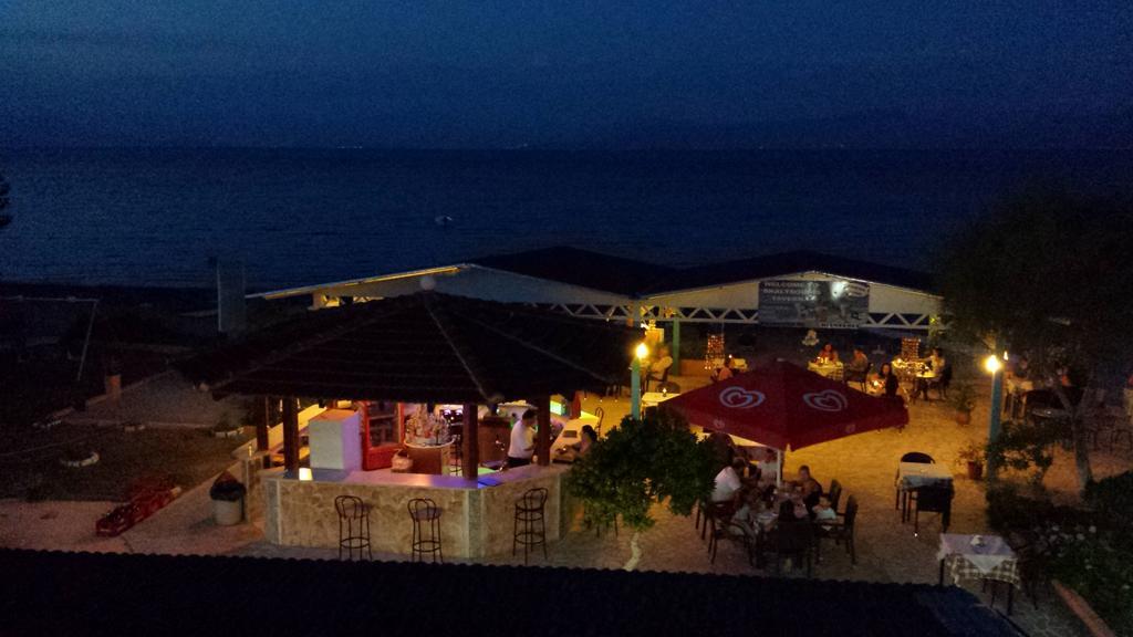 Nikolas Club Kavos Exterior photo